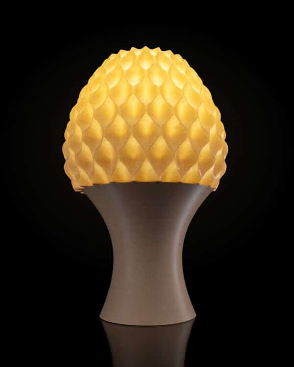 reversed diamaond lamp